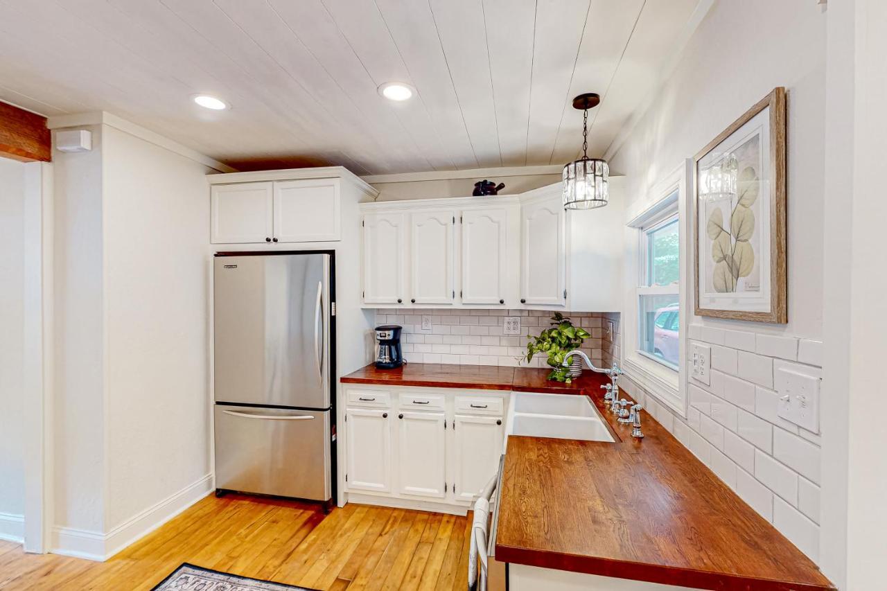 Cookie Cottage Black Mountain Bagian luar foto